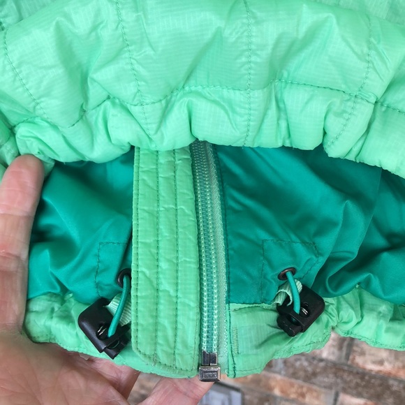 Marmot spring green puffer jacket. XS. - Picture 7 of 11
